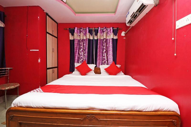 16627 Xpress Inn image