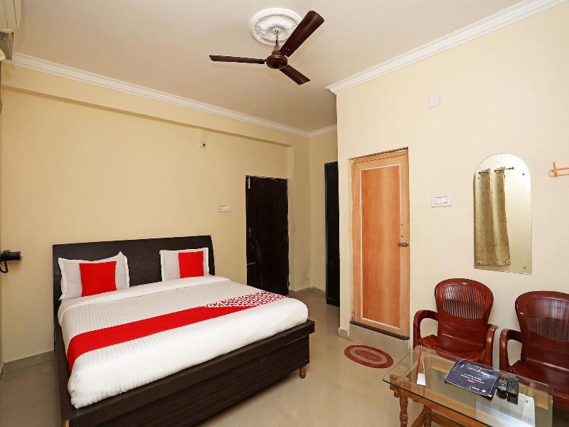 16821 Hotel Senapati Palace — photo 3