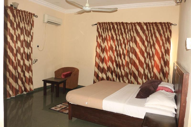 Room EXECUTIVE