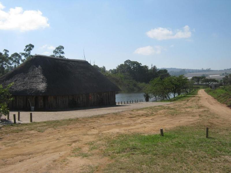 Noma Nini Lodge And Restaurant image