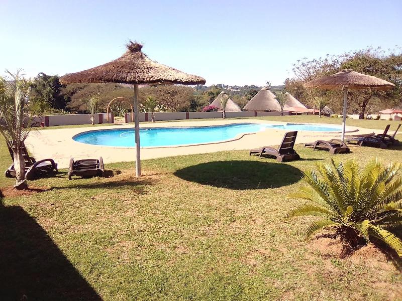 Noma Nini Lodge And Restaurant image