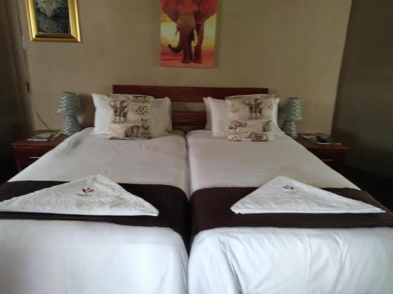 Noma Nini Lodge And Restaurant image