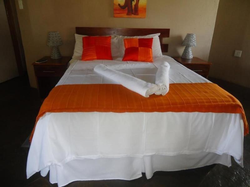 Noma Nini Lodge And Restaurant image