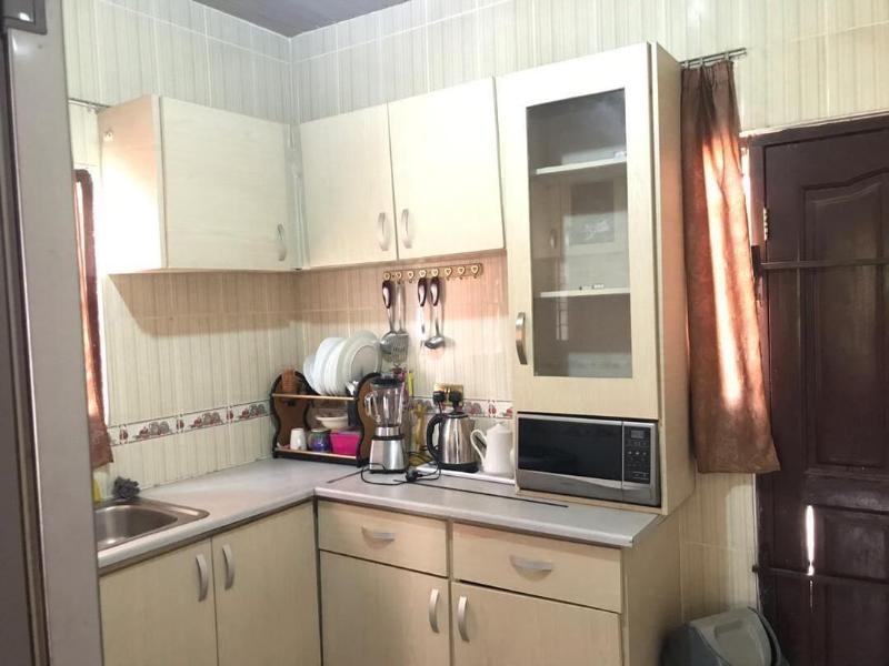 Ronna Apartments At Lakeside Estates image
