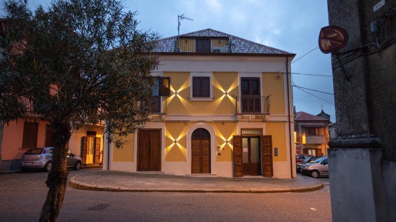 Albagia image