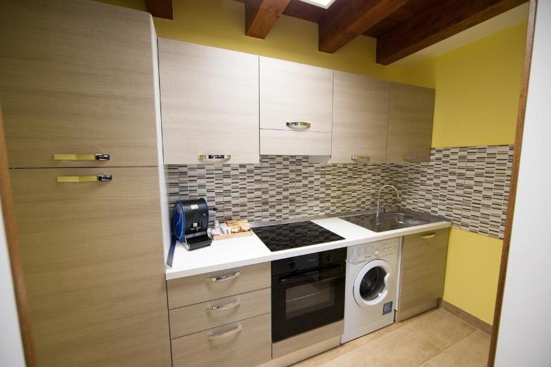Albagia image