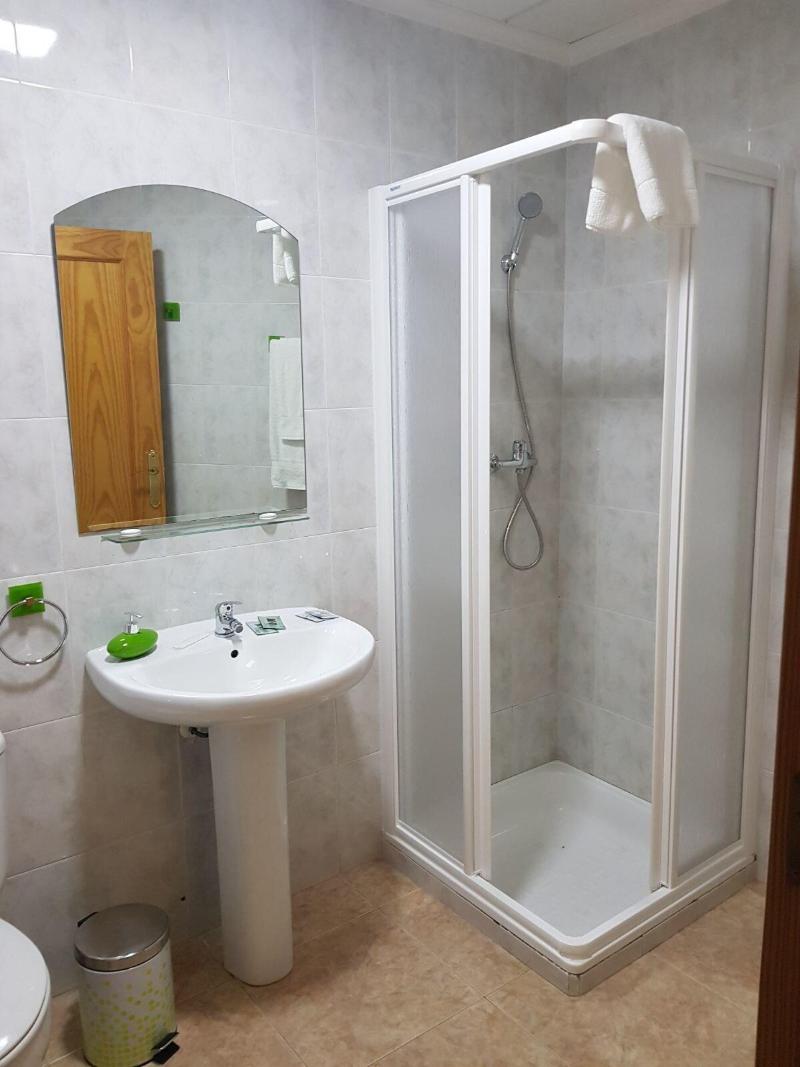 Miramar Habitaciones image