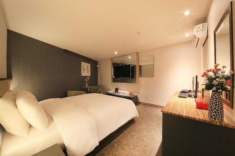 Hotel Bobos — photo 3