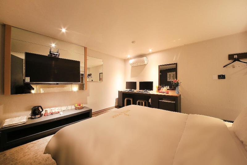 Hotel Bobos — photo 5