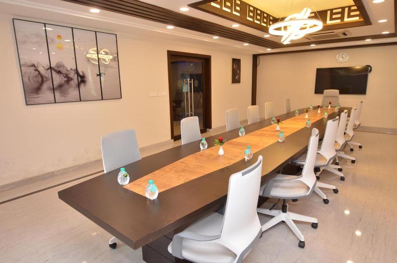Casa In Luxury Suites image