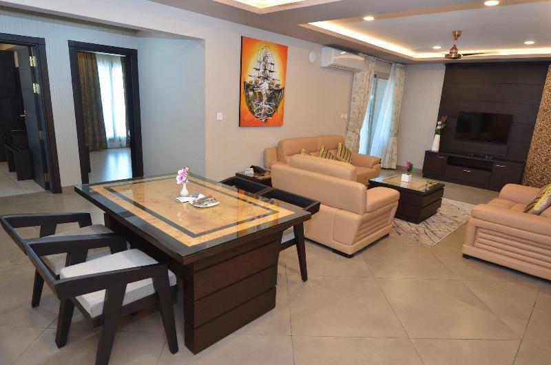 Casa In Luxury Suites image