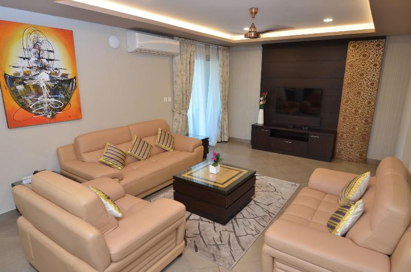 Casa In Luxury Suites image