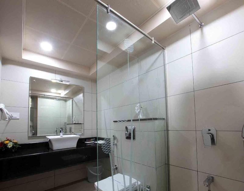 Casa In Luxury Suites image