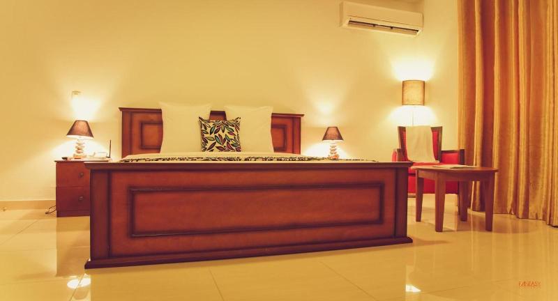 Hotel L Adagio image