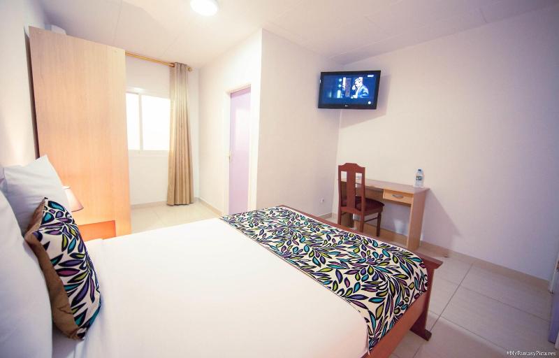 Hotel L Adagio image