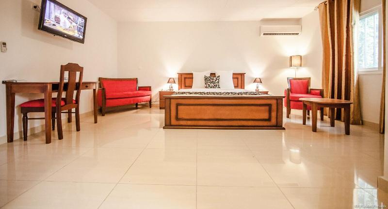 Hotel L Adagio image