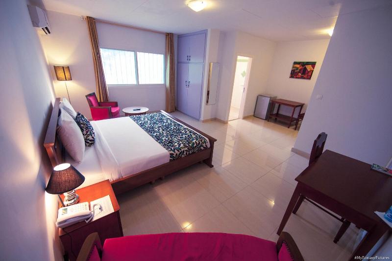 Hotel L Adagio image