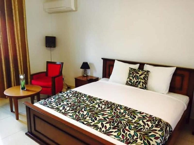 Hotel L Adagio image