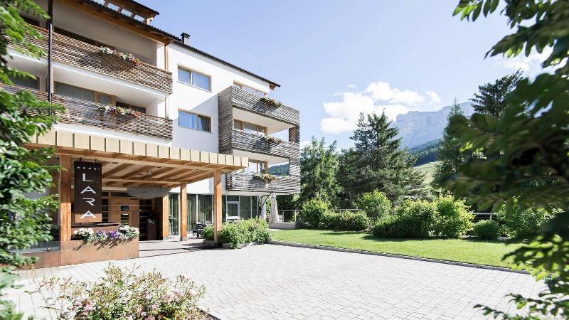 Alpine Hotel Ciasa Lara image