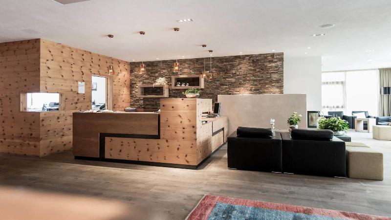 Alpine Hotel Ciasa Lara image