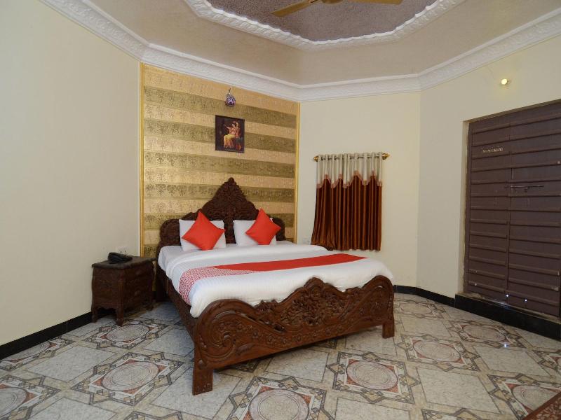 17368 Ranibagh Palace — photo 3