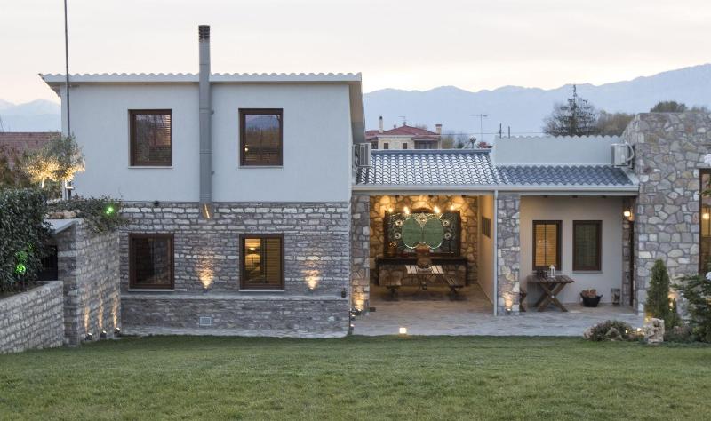 Vintage Suites Trikala image