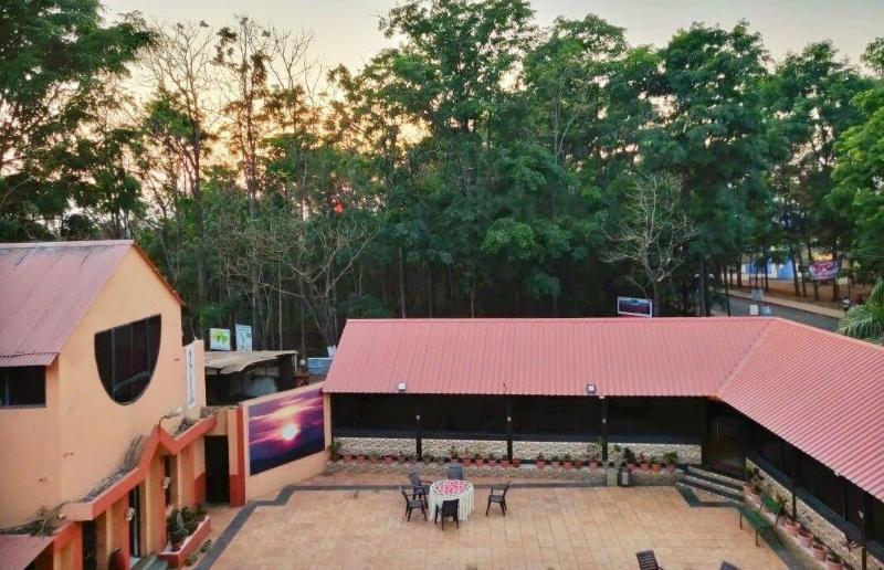 Hotel Harshawardhan image