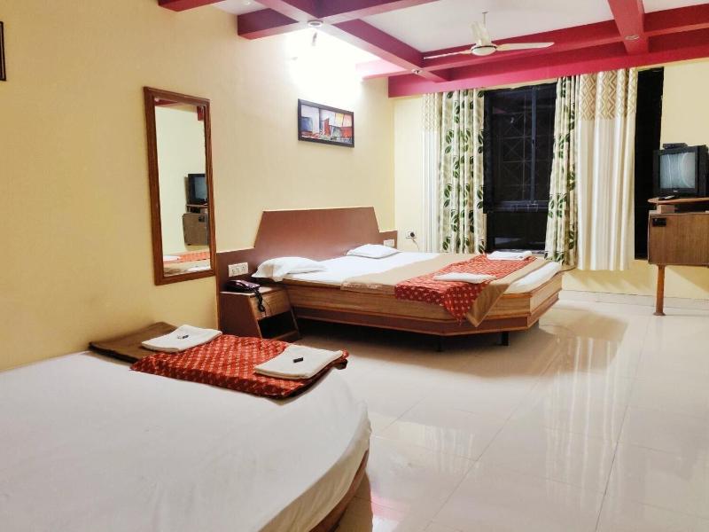 Hotel Harshawardhan image