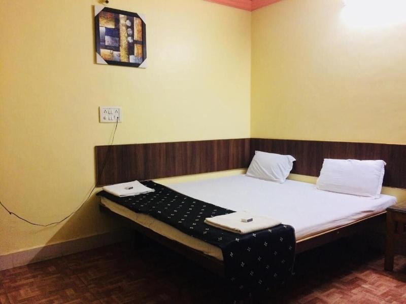 Hotel Harshawardhan image