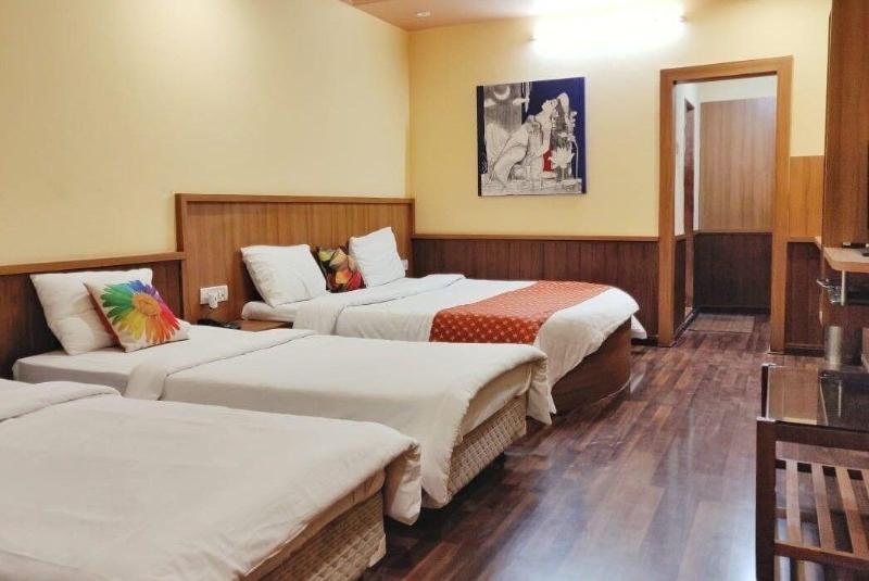Hotel Harshawardhan image