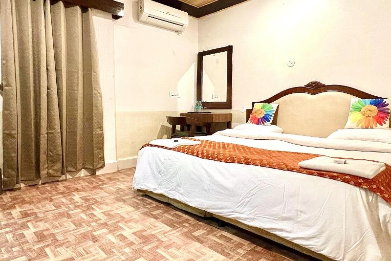 Hotel Harshawardhan image