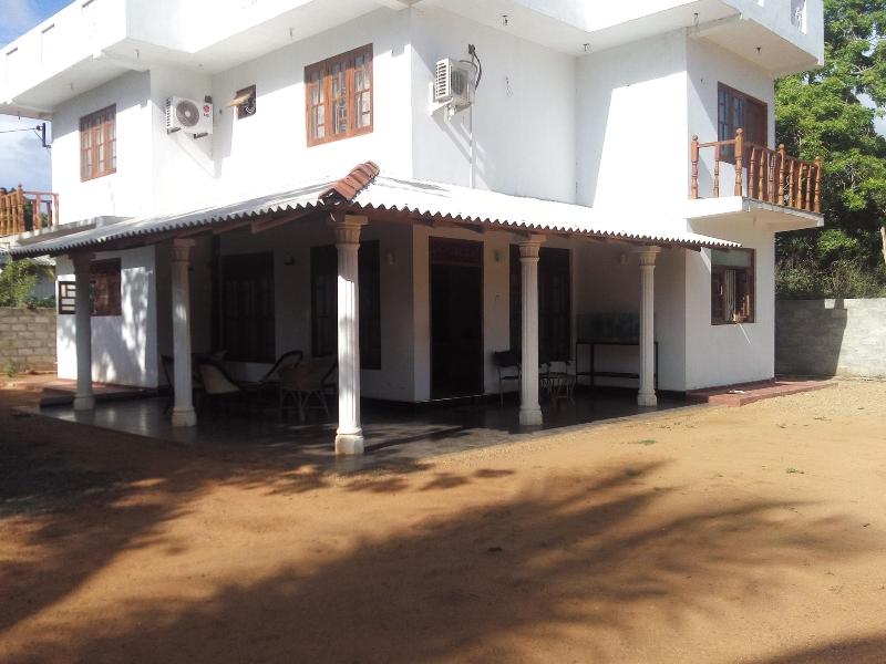 Hotel Whitehouse image