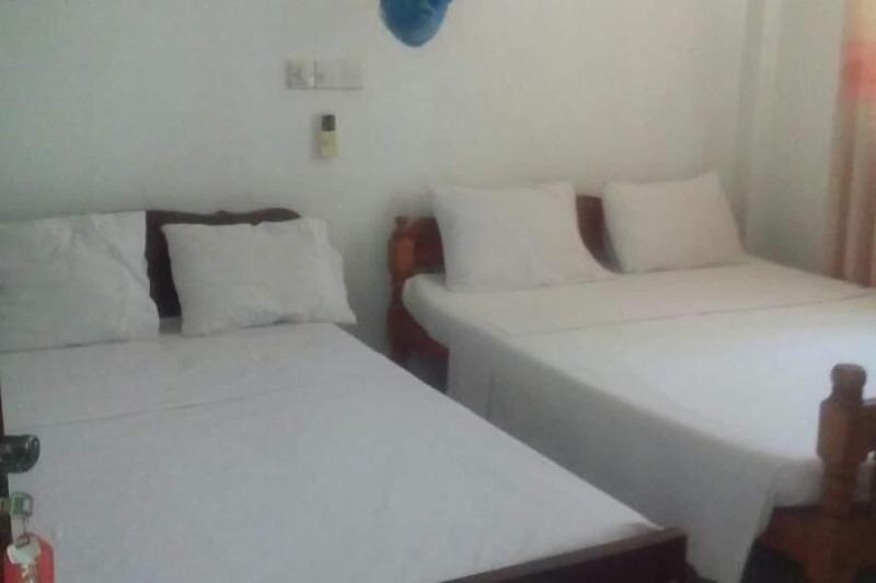 Hotel Whitehouse image