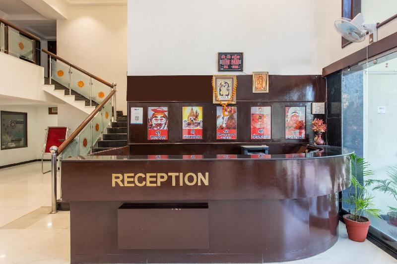 25042 Vikramaditya Hotel