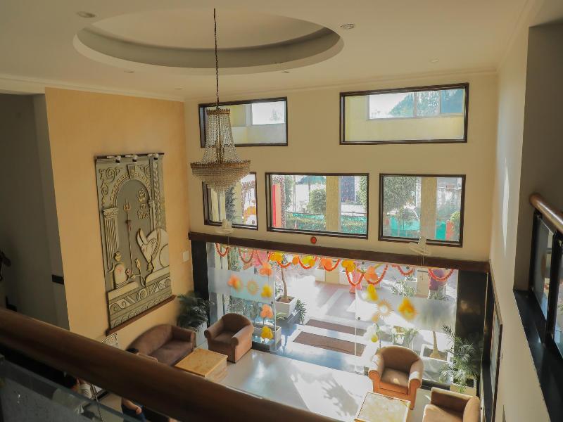 25042 Vikramaditya Hotel