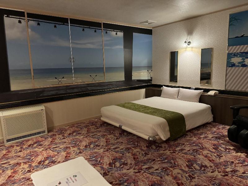 Hotel Galaxy image