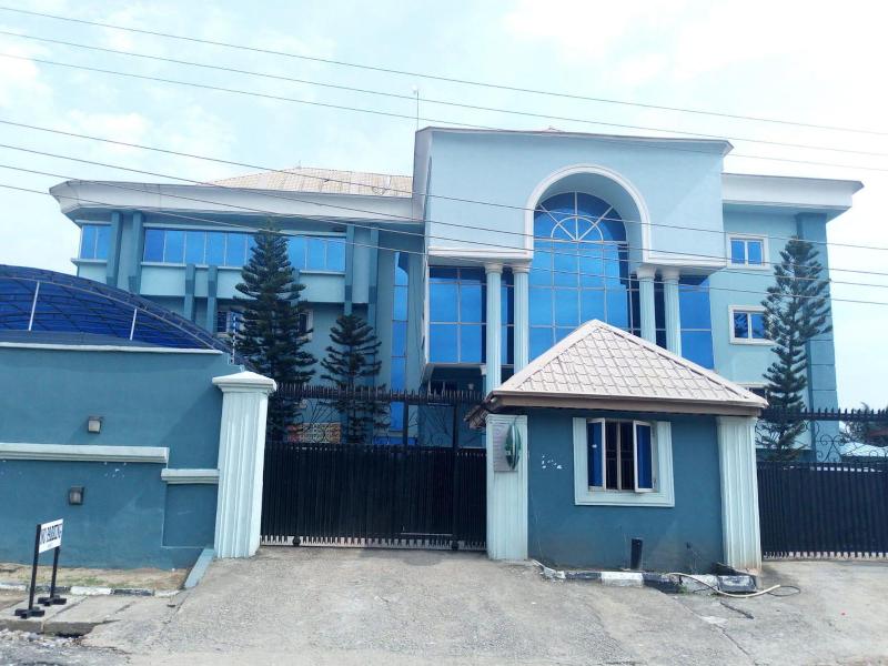 D Luxx Villa Suites image
