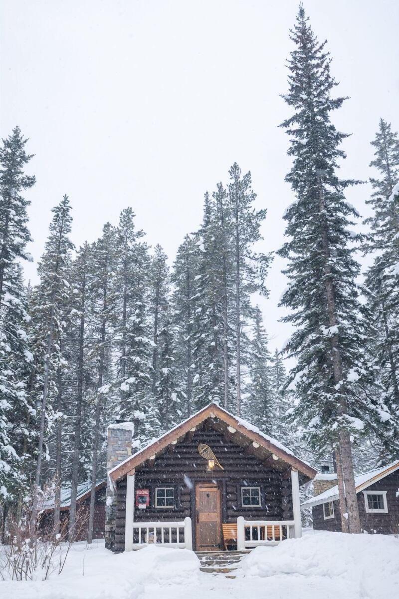 Storm Mountain Lodge Cabins Dining — general view