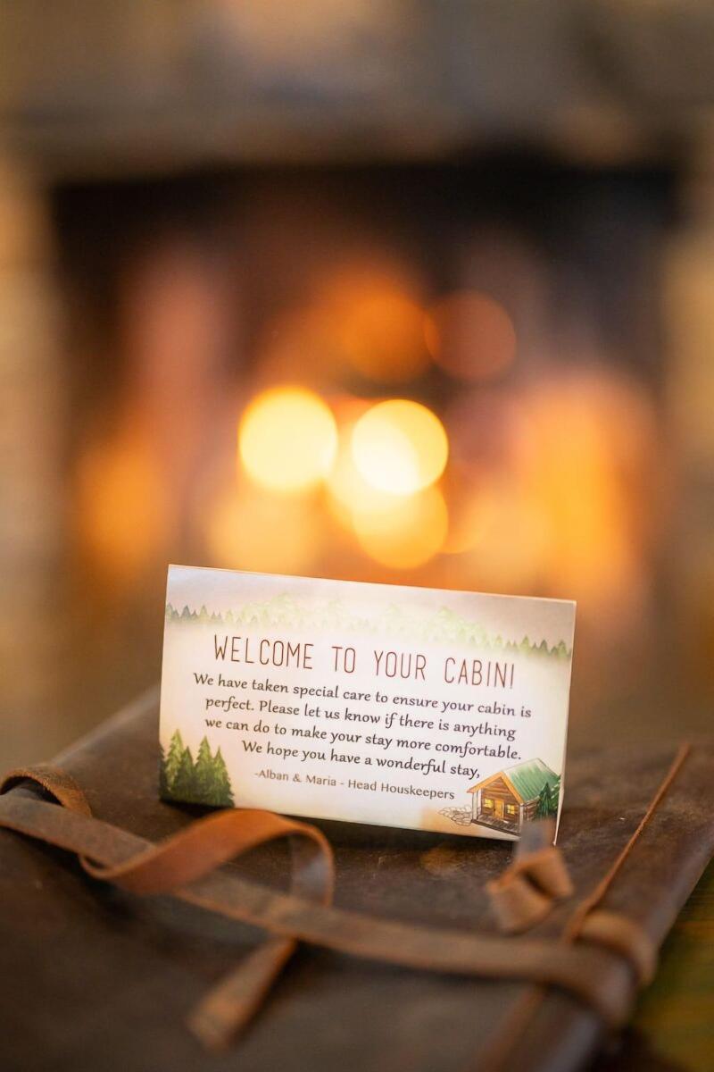 Storm Mountain Lodge Cabins Dining image