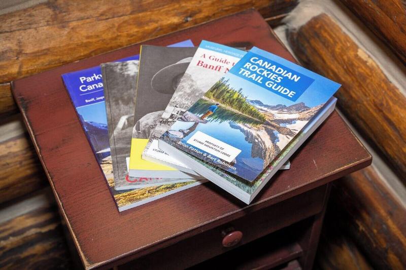 Storm Mountain Lodge Cabins Dining image