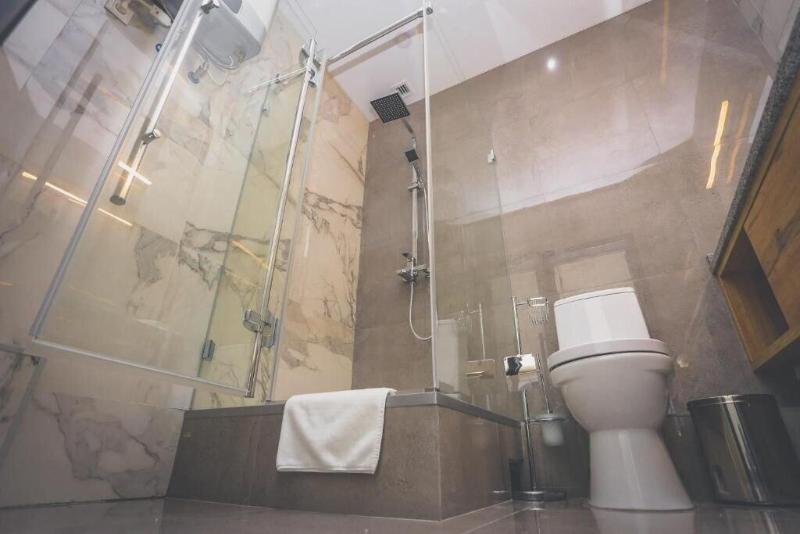 Aurum Hotel image