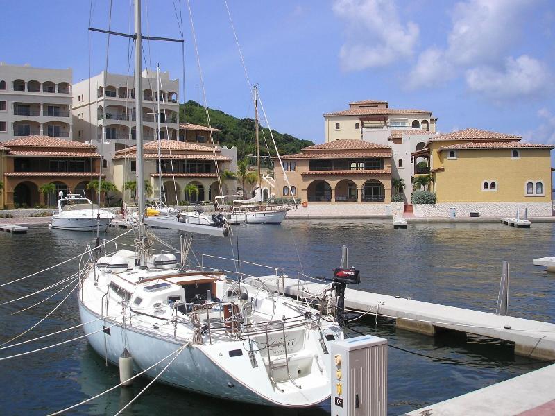 Savana At Porto Cupecoy Marina image