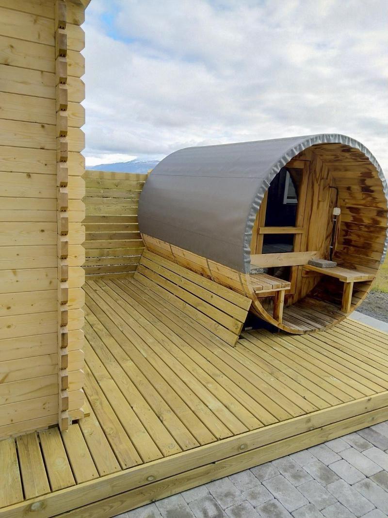 Kornha Ll Holiday Home image