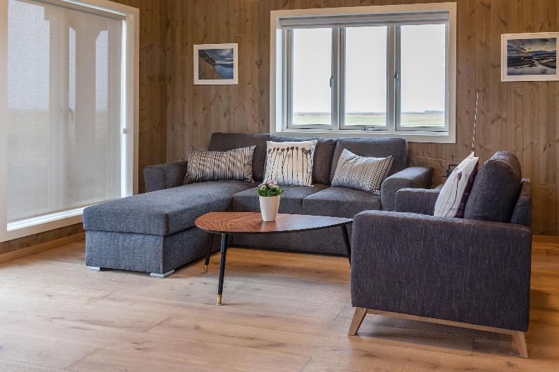 Kornha Ll Holiday Home image