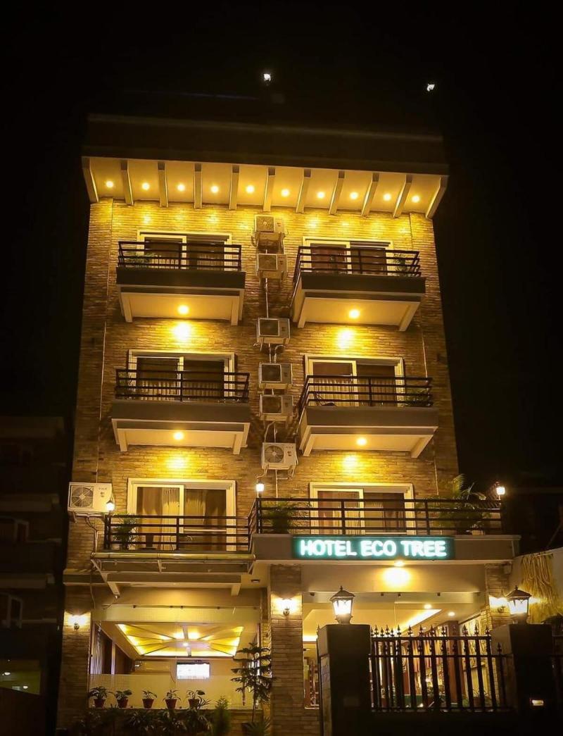 Hotel Eco Tree image