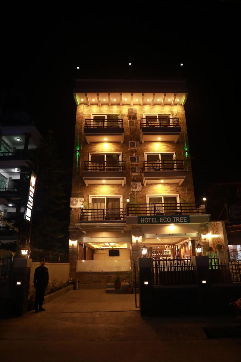 Hotel Eco Tree image