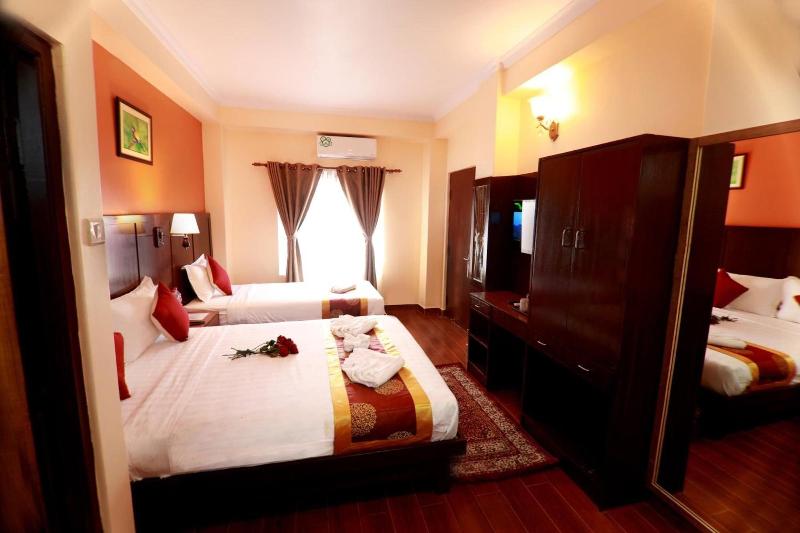 Hotel Eco Tree image