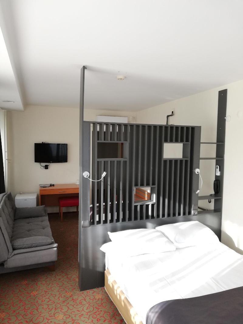 Simisso Hotel image