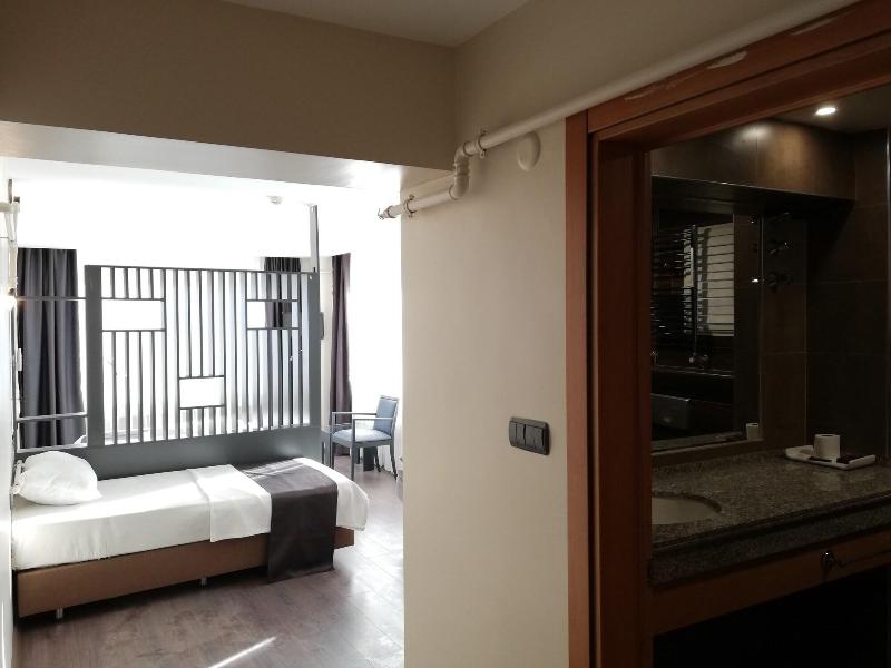 Simisso Hotel image