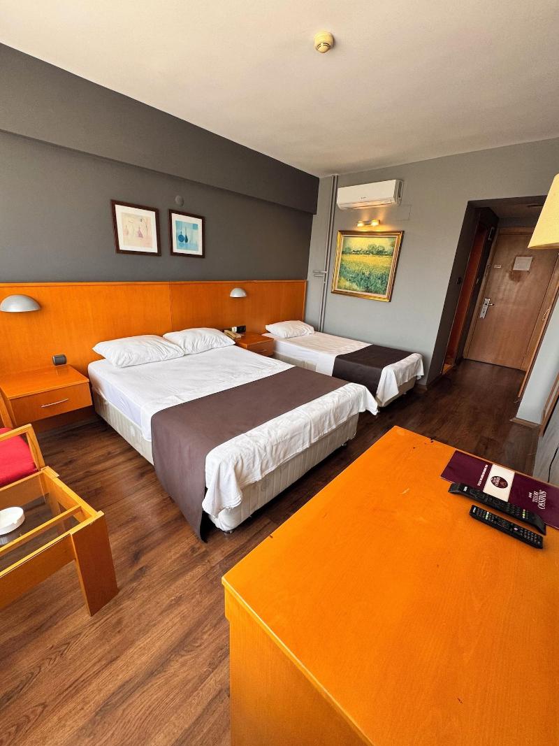 Simisso Hotel image